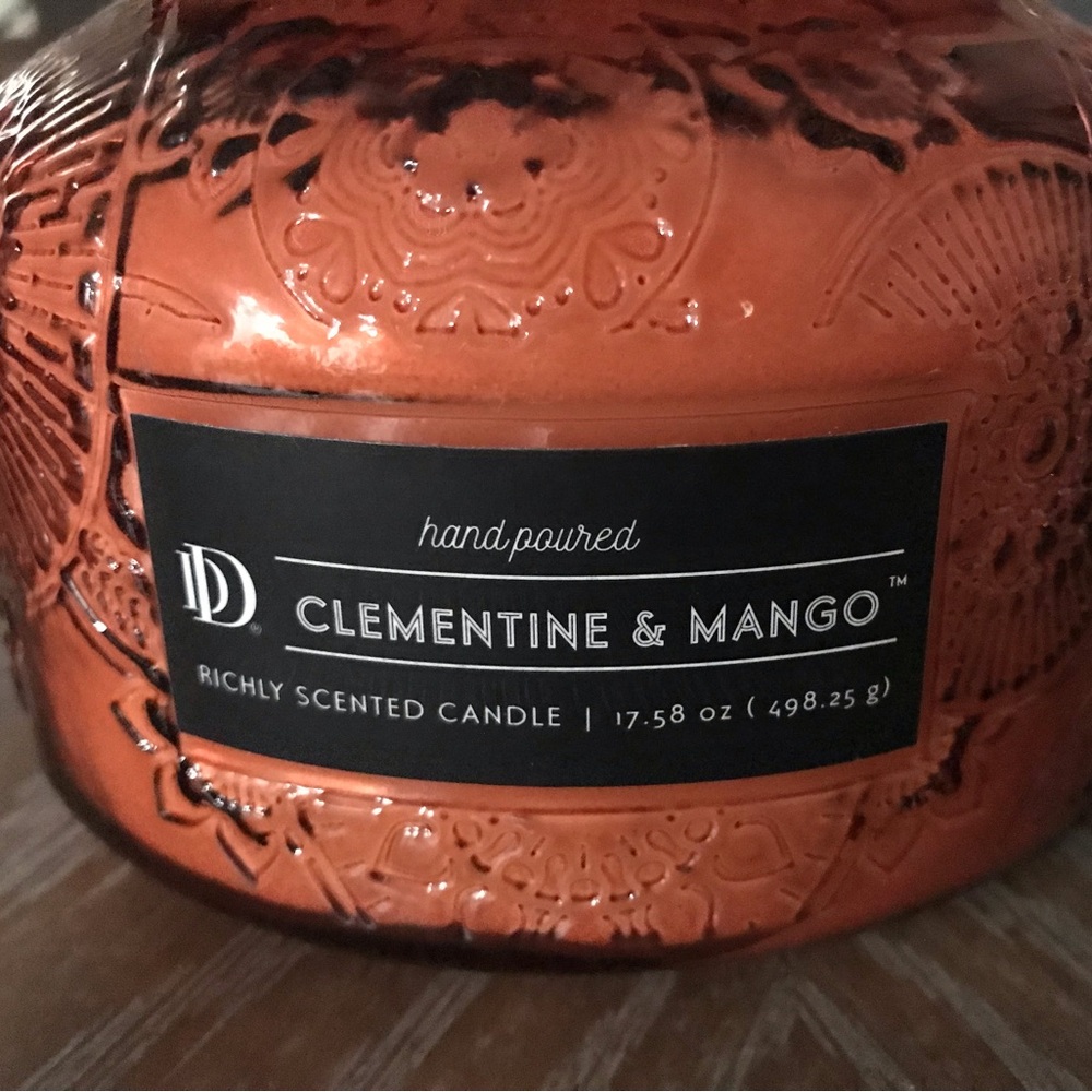 COPY - DD hand poured Clementine & Mango Candle